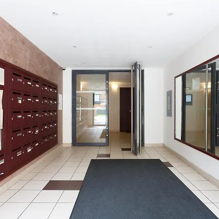 Appartement Confortable Proche De Paris - Balcon - Parking & Wifi Argenteuil Exterior foto