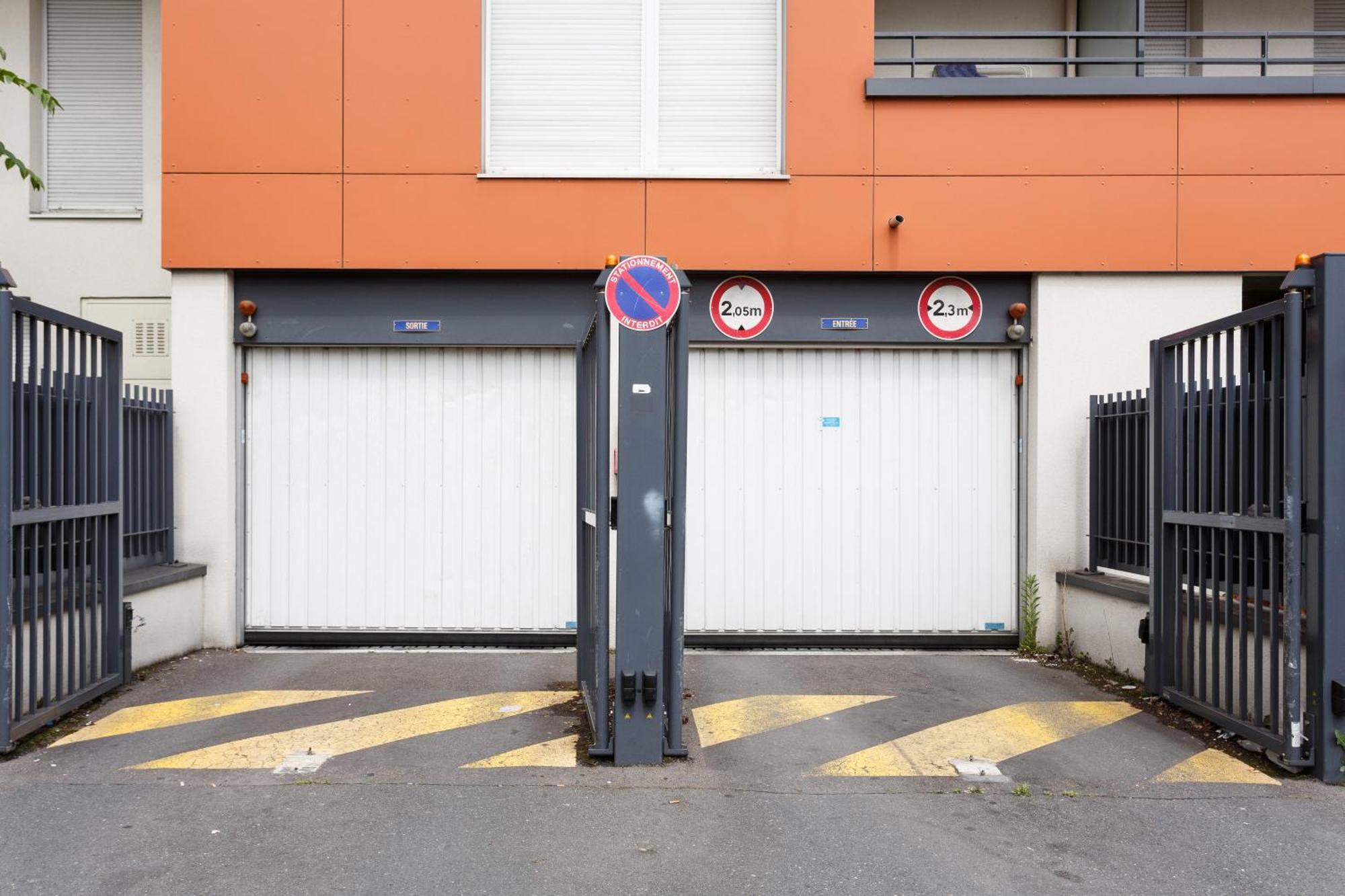 Confortable Proche De Paris - Balcon - Parking & Wifi Argenteuil